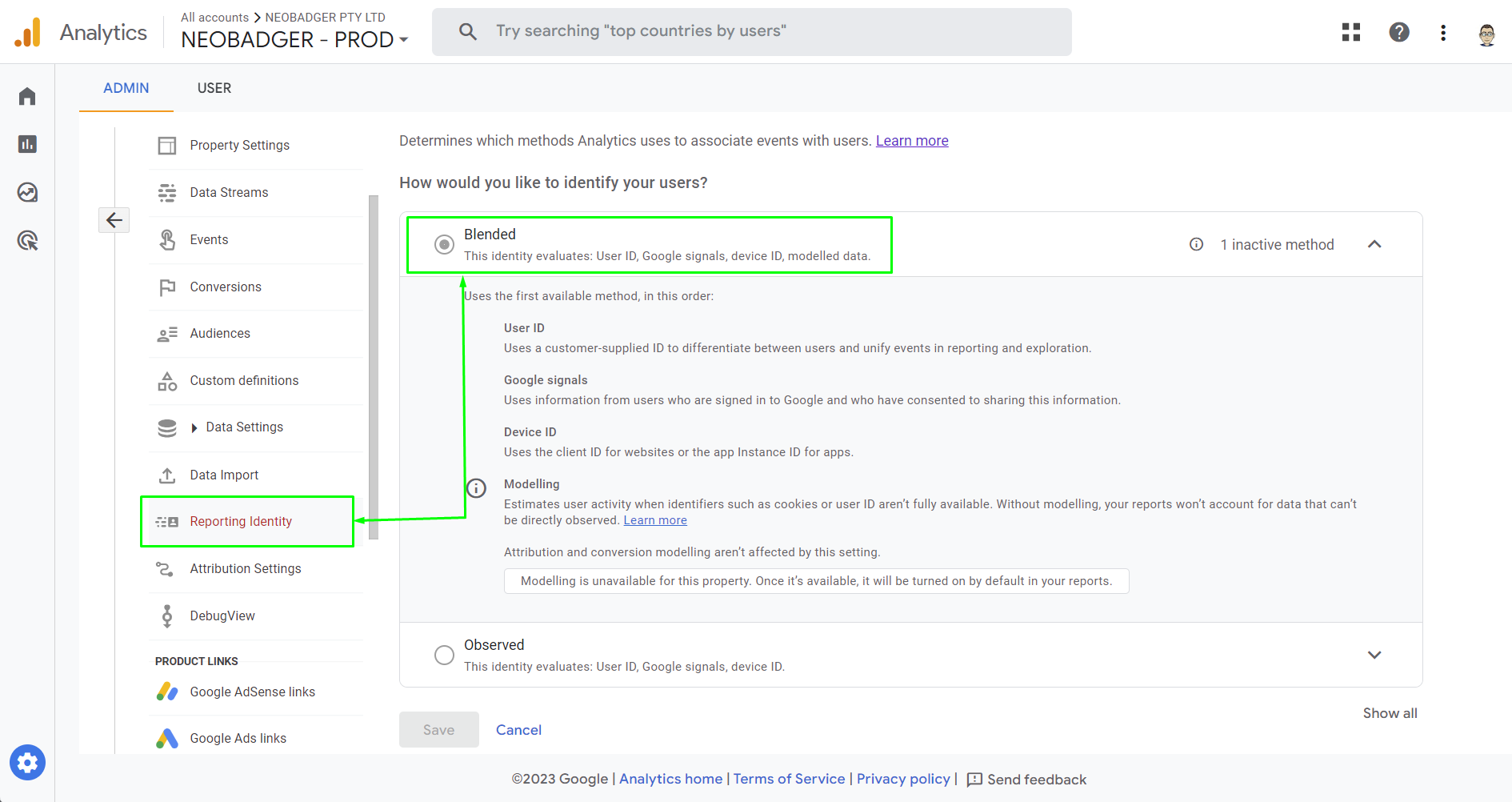 This image highlights the "Reporting Identity" settings in Google Analytics 4. The "Blended" identity option is selected, which evaluates User ID, Google signals, device ID, and modeled data for associating events with users. Green annotations guide the viewer to key sections, providing clarity on the available methods and their hierarchy.